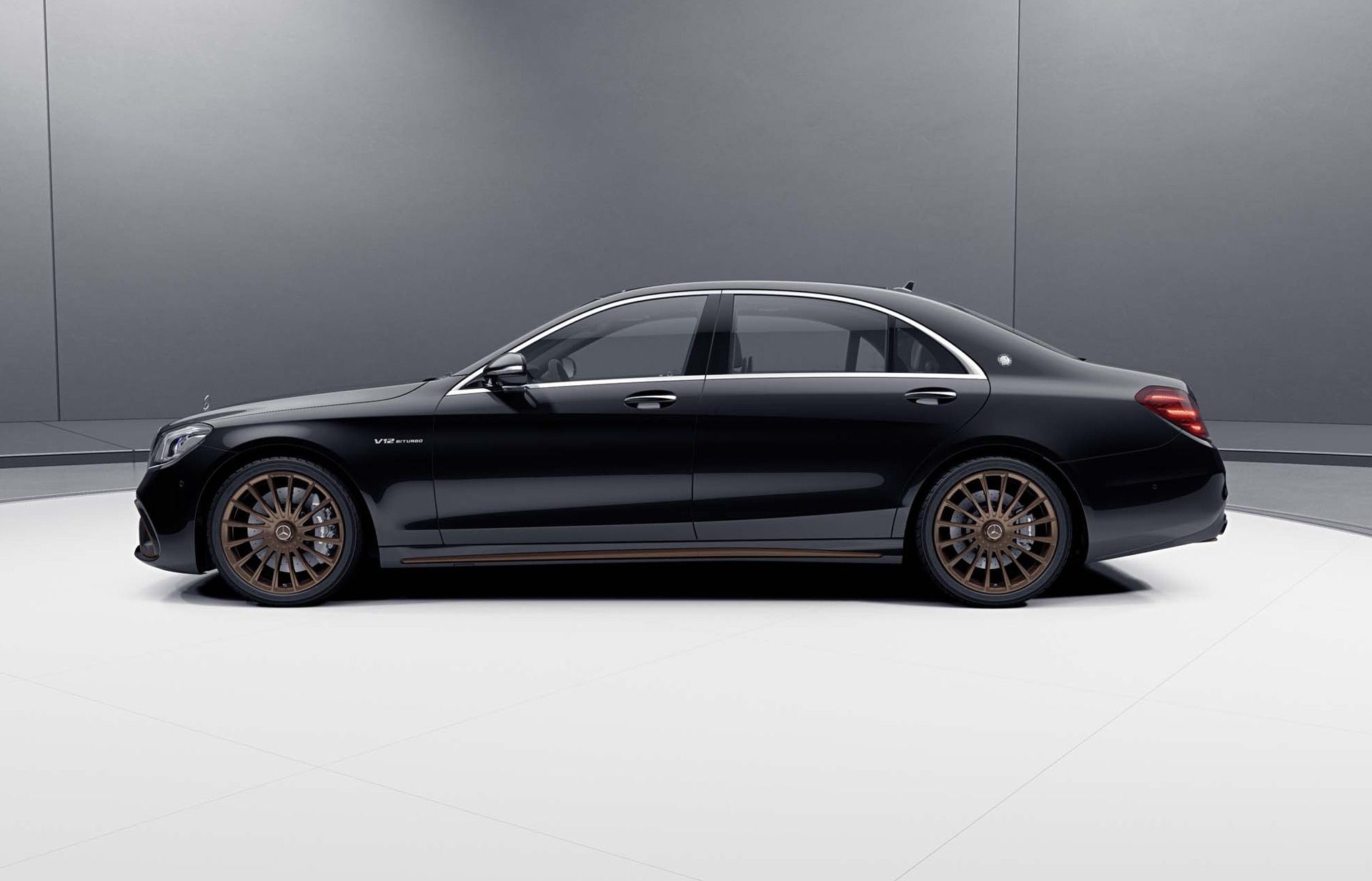 Mercedes AMG S65 Final Edition Side Wallpaper