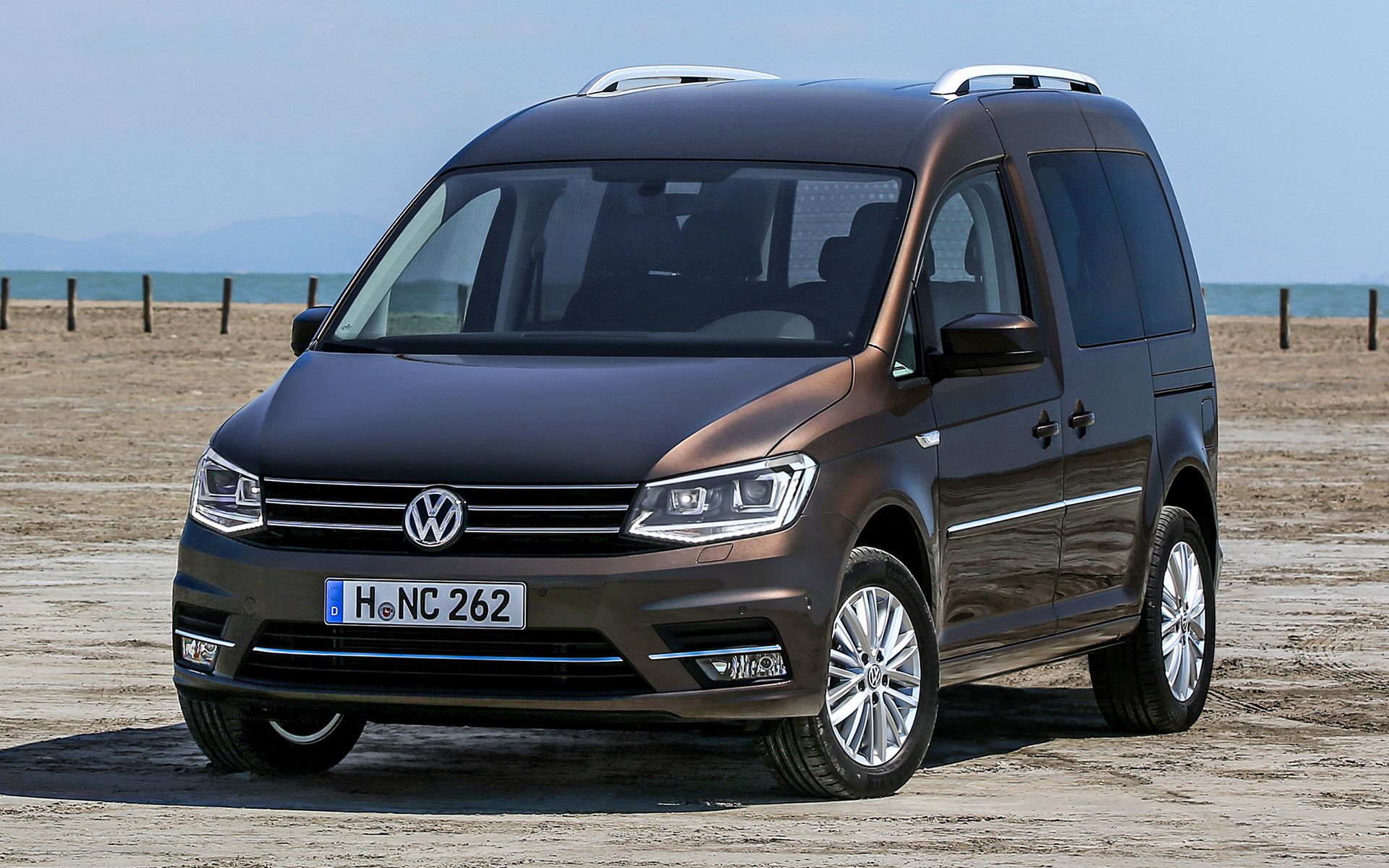 Volkswagen Caddy and HD Image