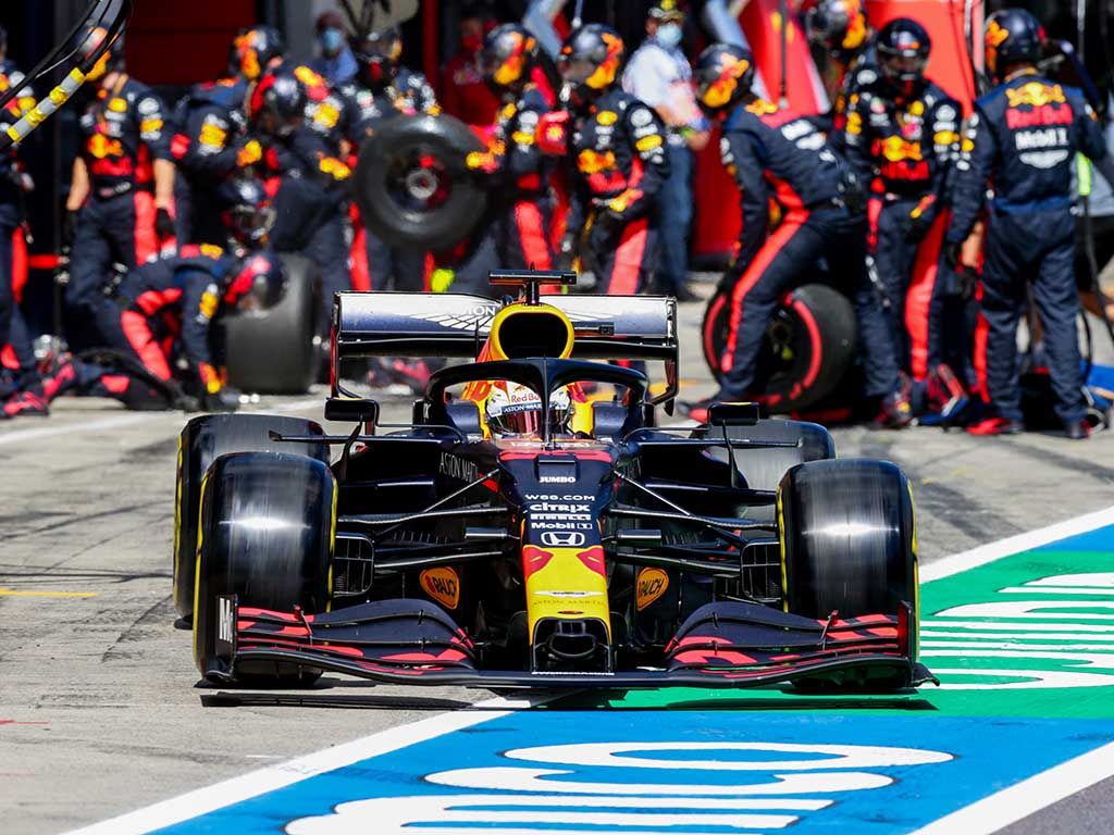 Red Bull retaining Aston Martin as 2021 title sponsor