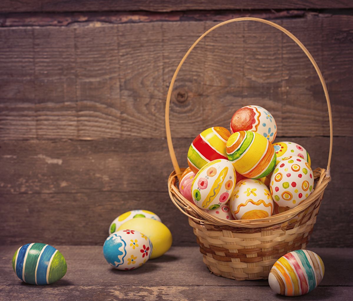 Wallpaper Easter Eggs Wicker basket Holidays Wood planks