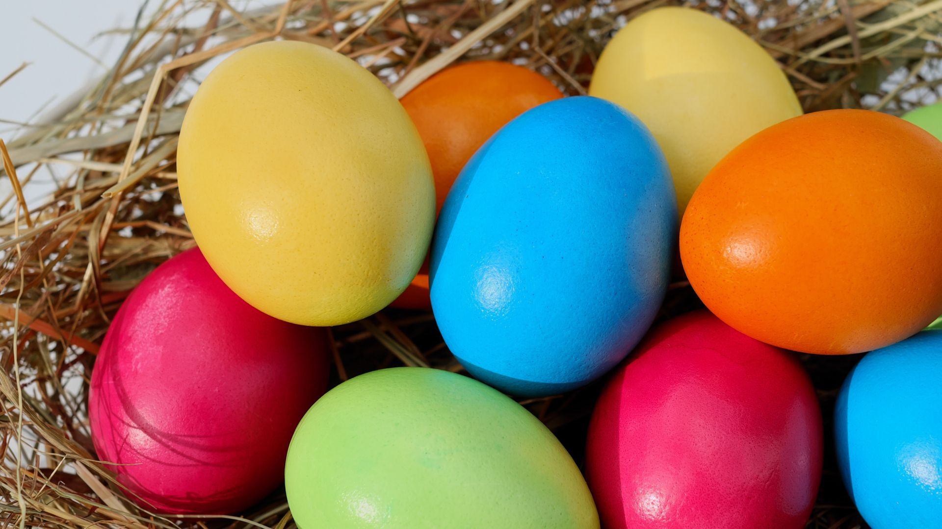 Download 1920x1080 wallpaper easter eggs, colorful, close up, nest, full hd, hdtv, fhd, 1080p, 1920x1080 HD image, background, 2657