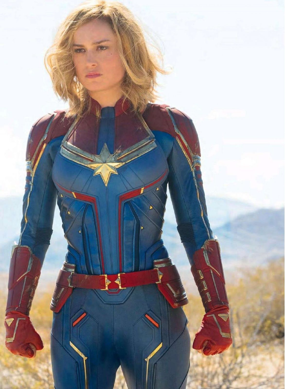 Captain Marvel Poster: Brie Larson Pics for Cinemania Magazine January 2019