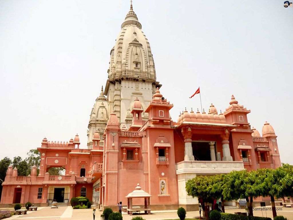 Kashi Vishwanath Temple at Varanasi, Uttat Pradesh, India
