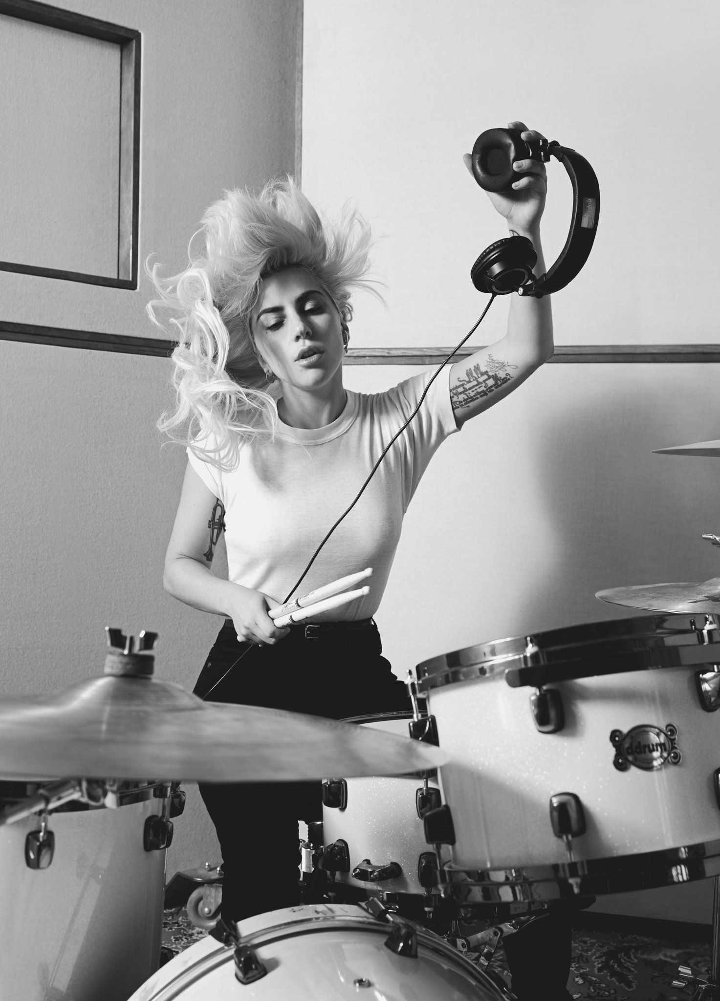 Lady Gaga's Stripped Down New Album Fishes For Inspiration