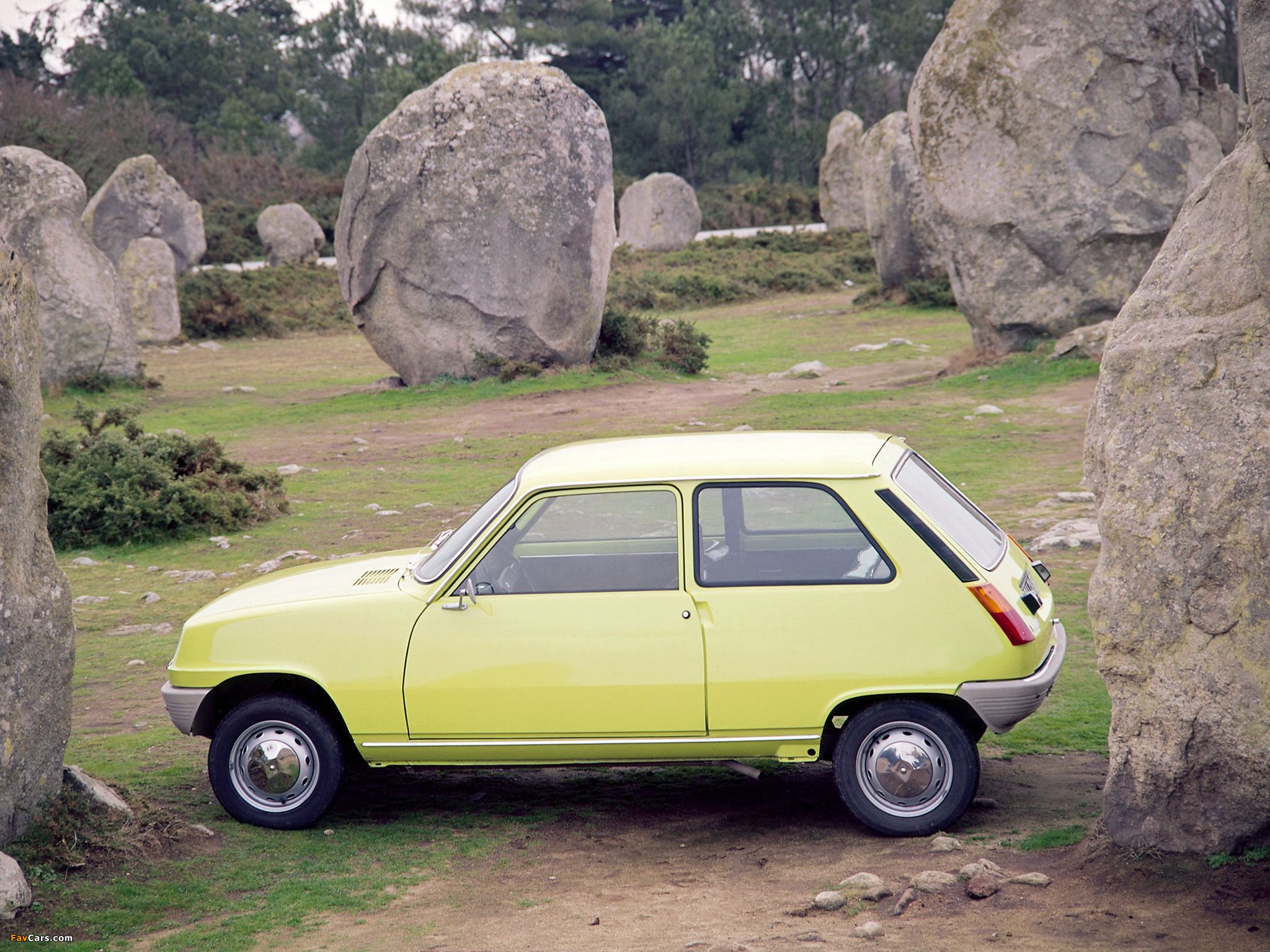 Renault 5 1972–85 image (2048x1536)