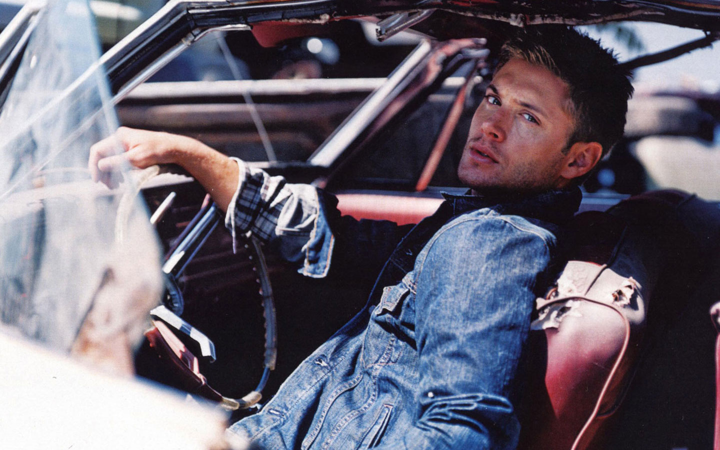 Jensen Ackles desktop wallpaper