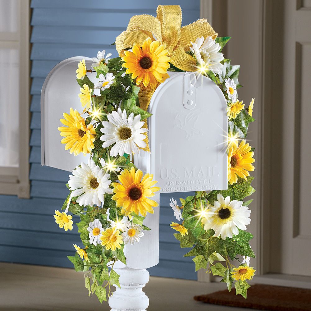 Summer Daisy & Sunflower Floral Mailbox Swag Decoration with Solar Lights