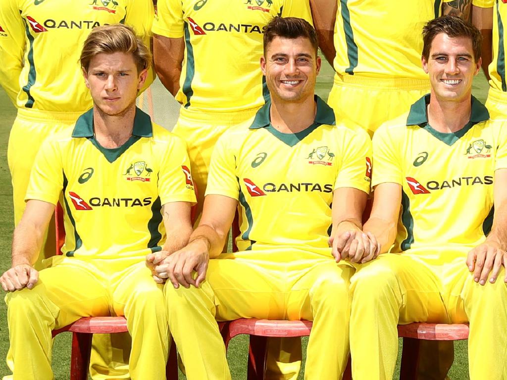 Zany Aussie cricket photo strikes again