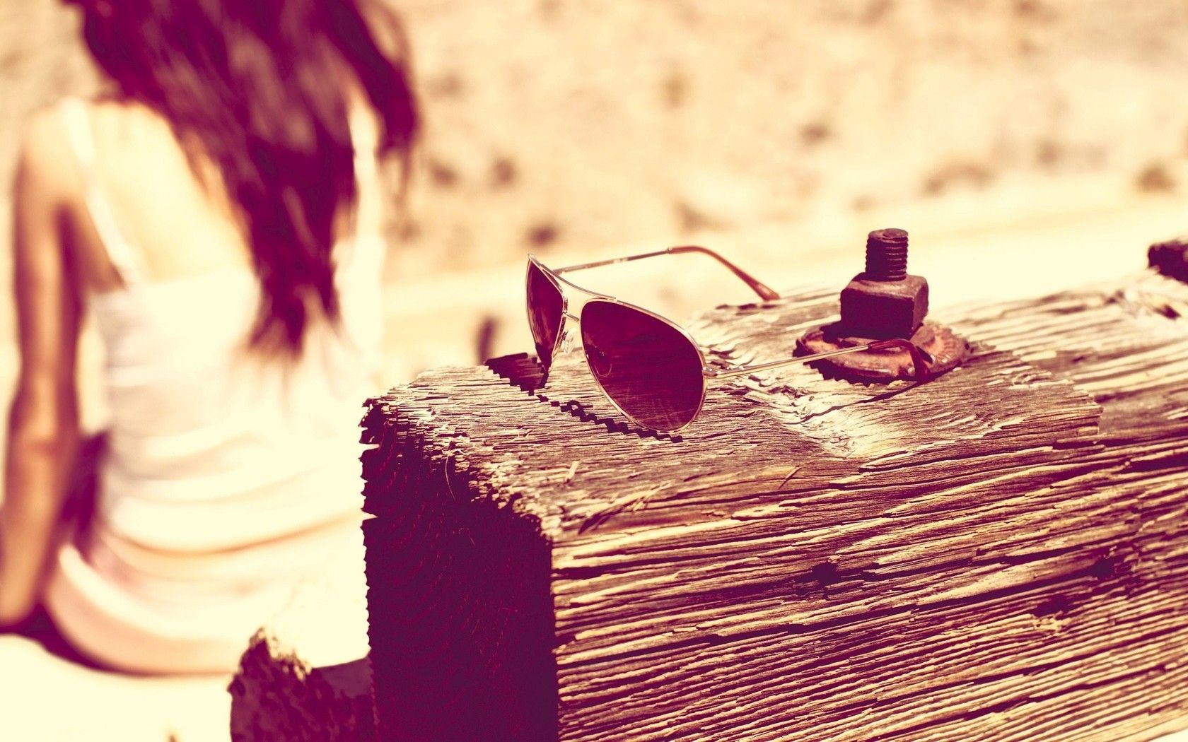 women, Sunglasses, Wood, Summer Wallpaper HD / Desktop and Mobile Background