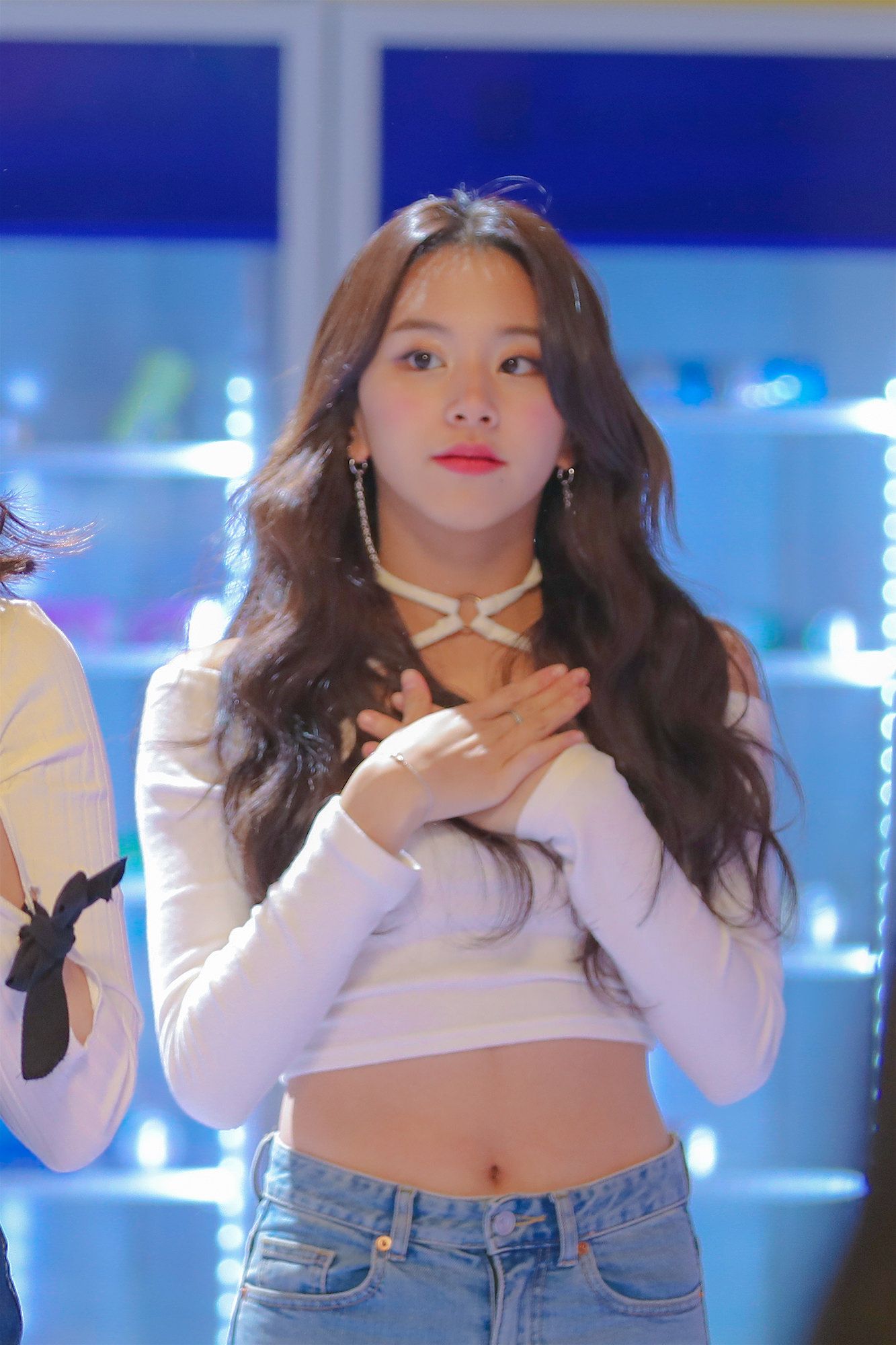 Son Chaeyoung Wallpaper