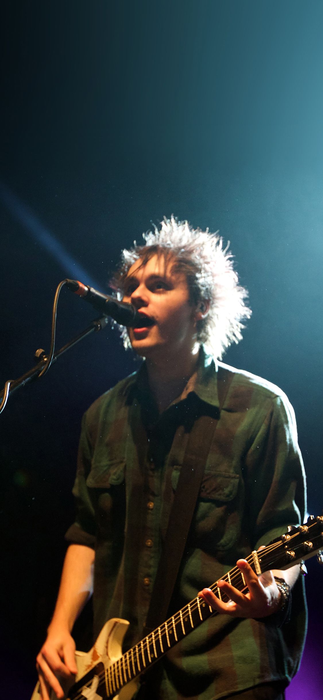 Michael Clifford 5 Seconds Of Summer Band Music