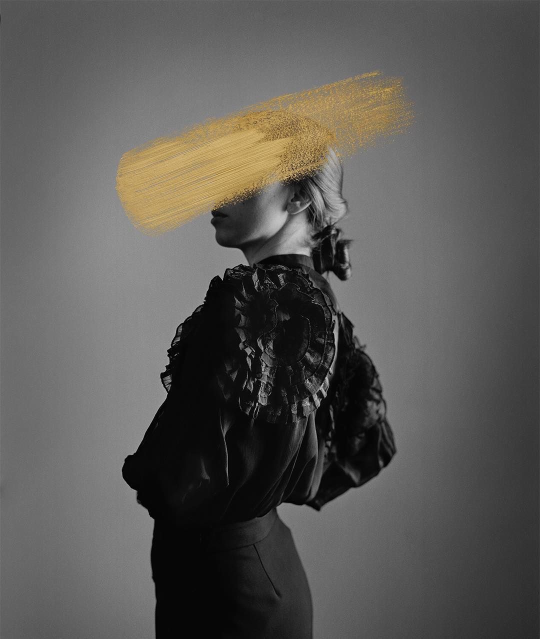 By: Andrea Torres. Portraiture, Aesthetic photography, Cinematic photography