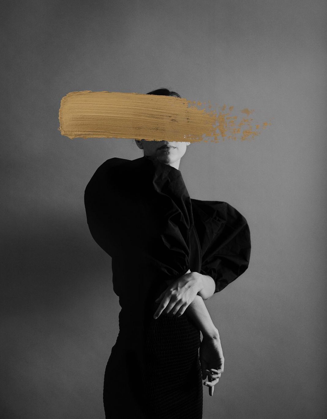 Andrea Torres de Casavells. Conceptual art photography, Creative portrait photography, Painting on photographs