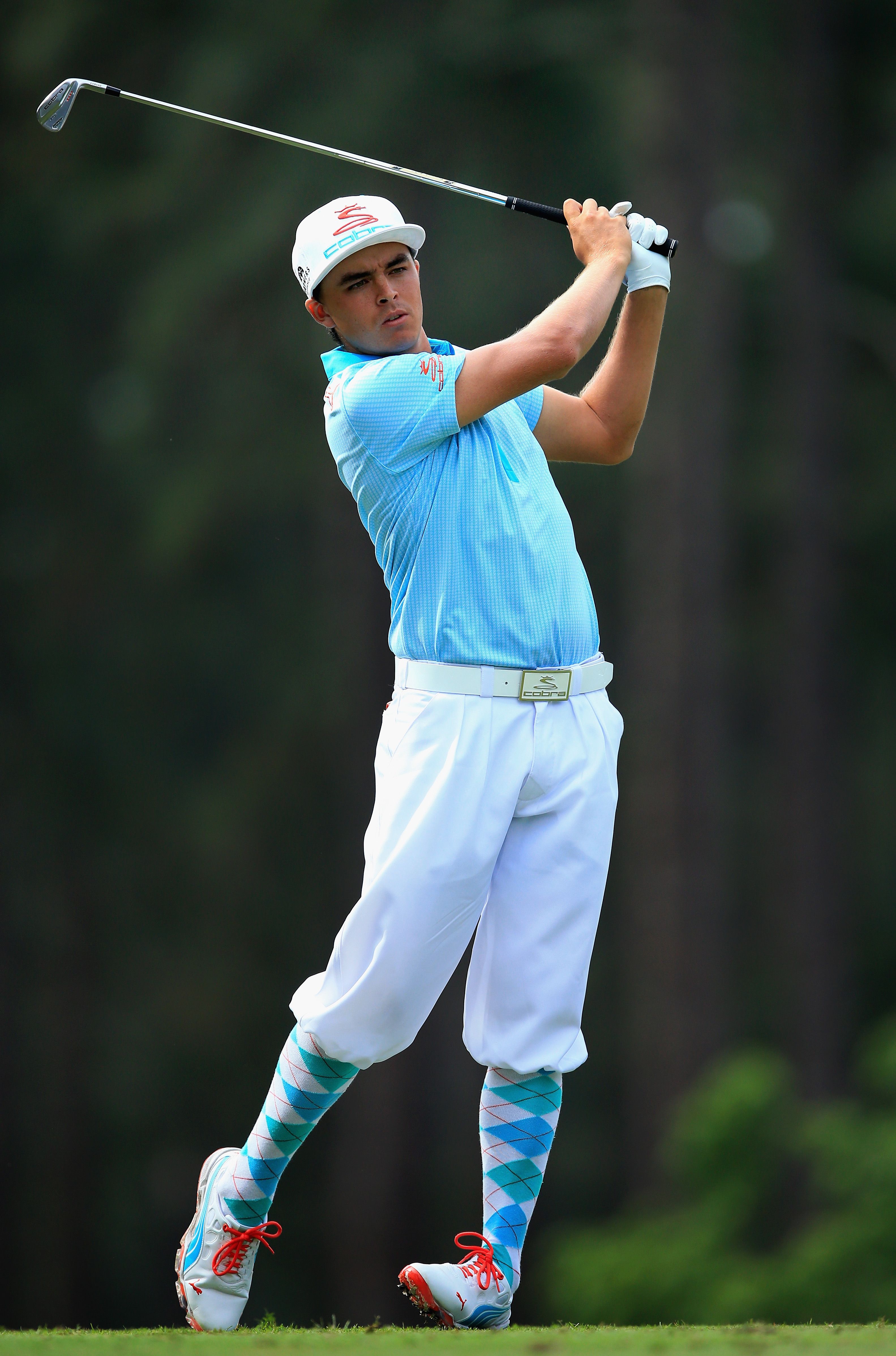 Fowler adapts flair to U.S. Open stage