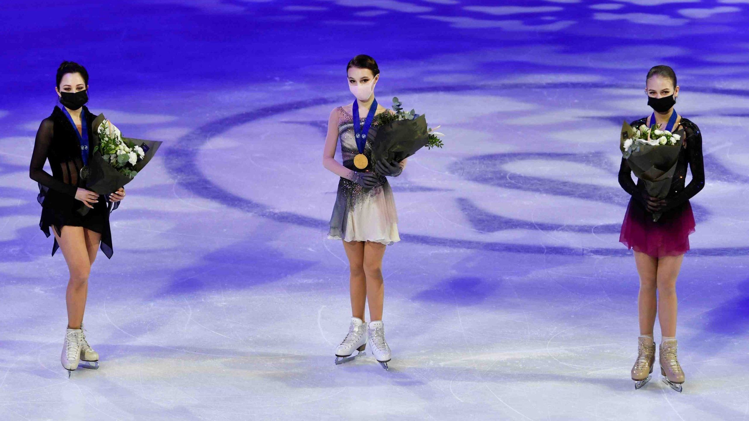 FIGURE SKATING. Russians Earn Sweep