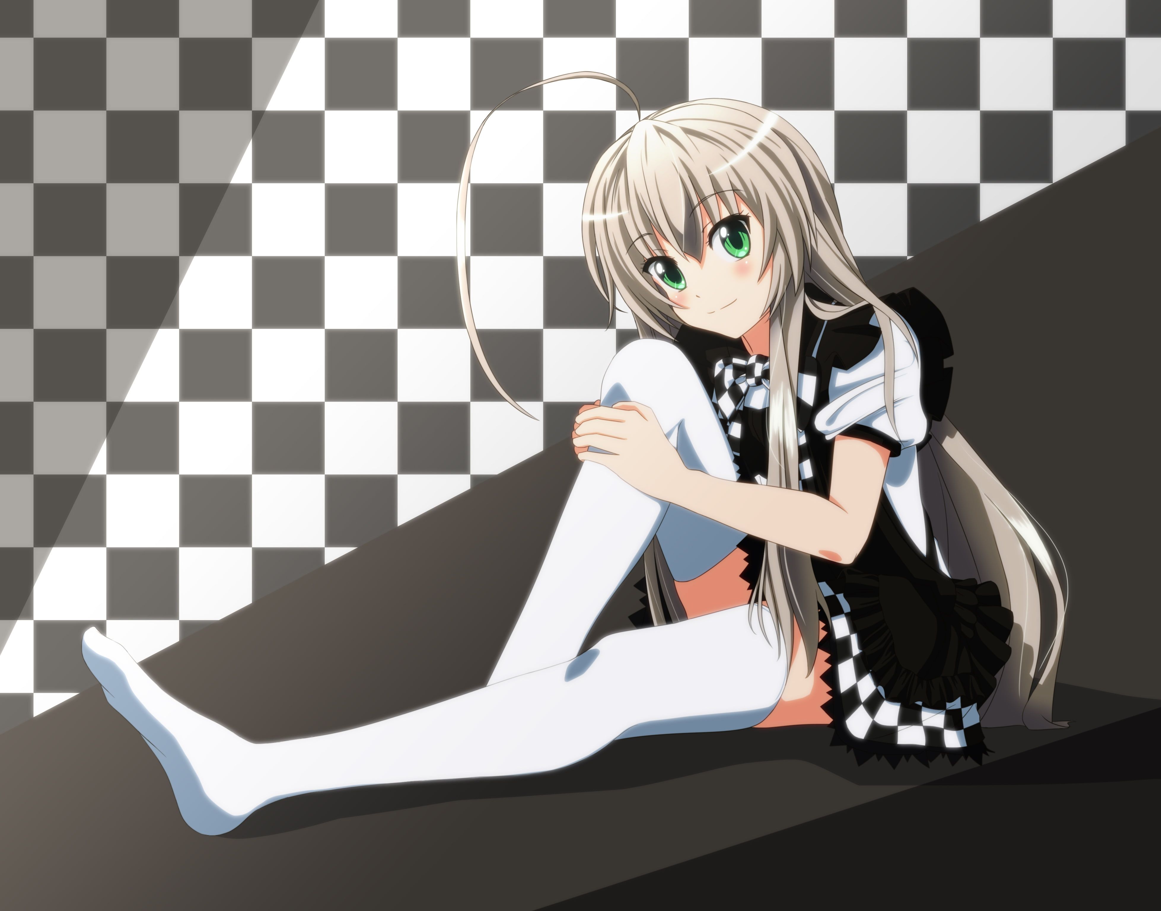 Haiyore Nyaruko San #nyaruko #sitting #smiling Gray Hair #Anime K # Wallpaper #hdwallpaper #desktop. Anime, Anime Titles, San