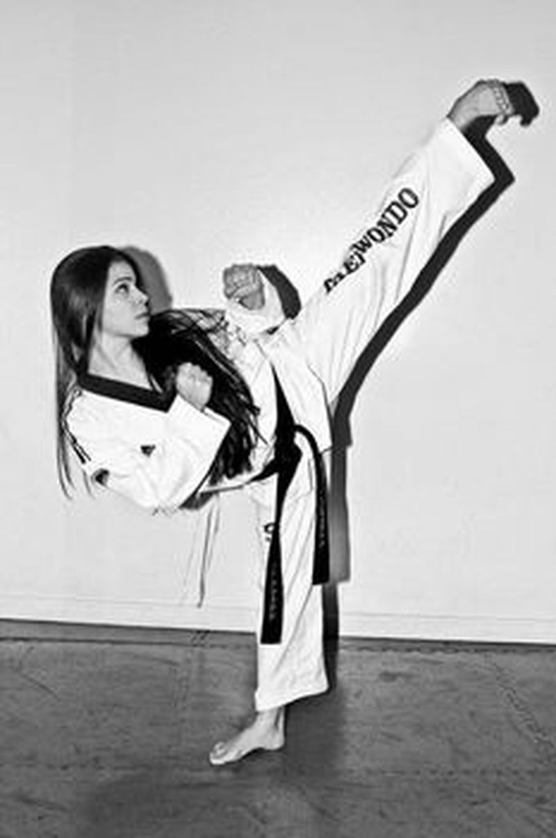 Taekwondo Girl Wallpaper Free Taekwondo Girl Background