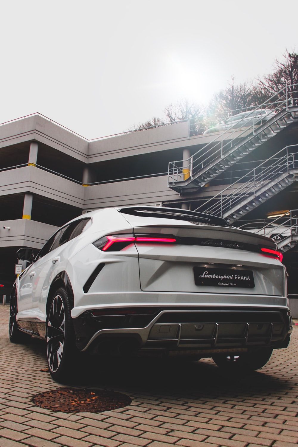 Lamborghini Urus Picture. Download Free Image