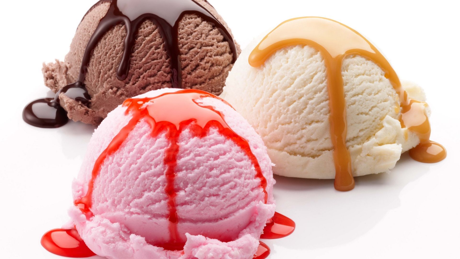 Chocolate Vanilla And Strawberry Ice Cream With White Cream Image HD Wallpaper & Background Download