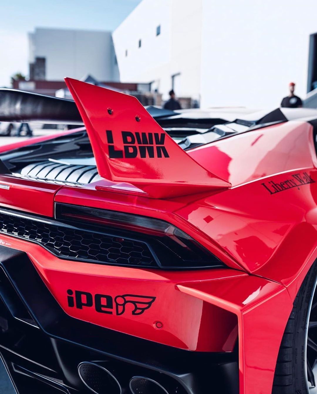 LIBERTY WALK NATION on Instagram: “LIBERTY WALK 自由に歩く LBWORKS LAMBORGHINI HURACAN GT LB SILHOUETTE WORKS Ta. Liberty walk, Lamborghini huracan, Lamborghini