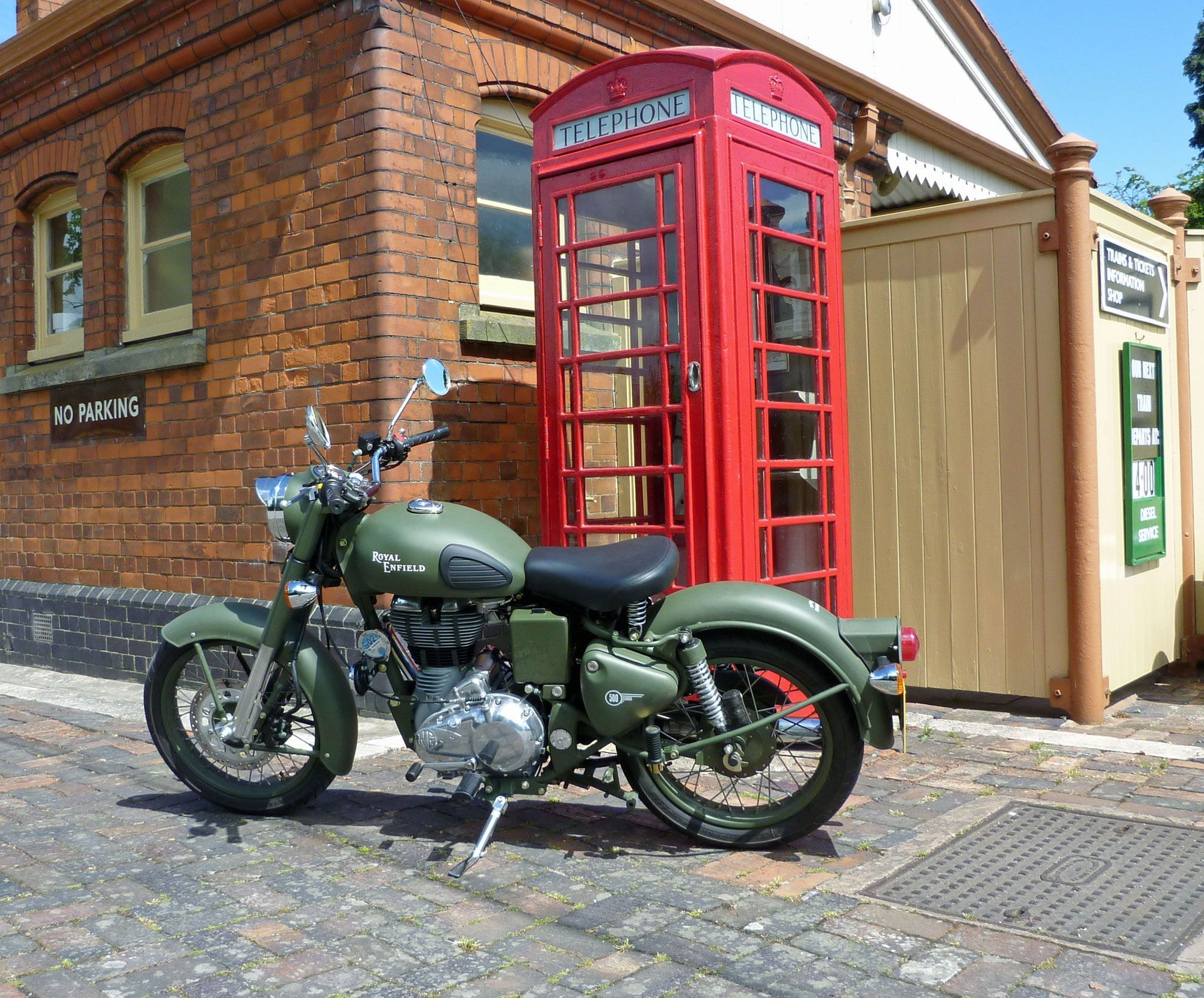 #bullet #efi #enfield #military #royal P #wallpaper #hdwallpaper #desktop. Royal enfield wallpaper, Royal enfield bullet, Royal enfield