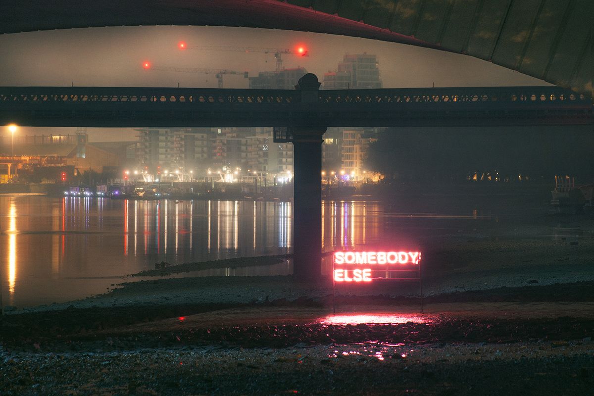 The 1975: Neon Signs