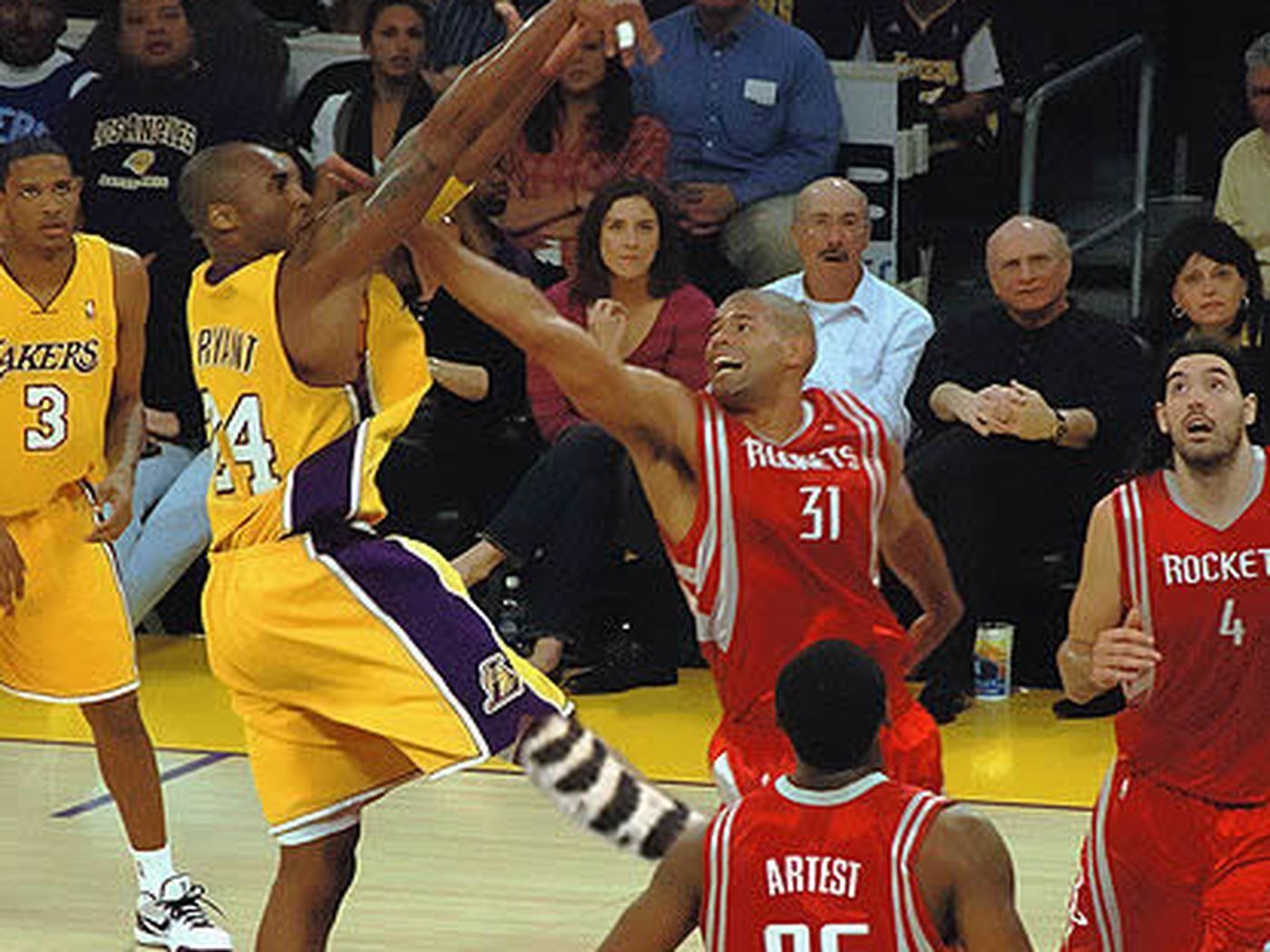 Kobe Bryant used cheetah tail as inspiration for fadeaway jumper Screen and Roll
