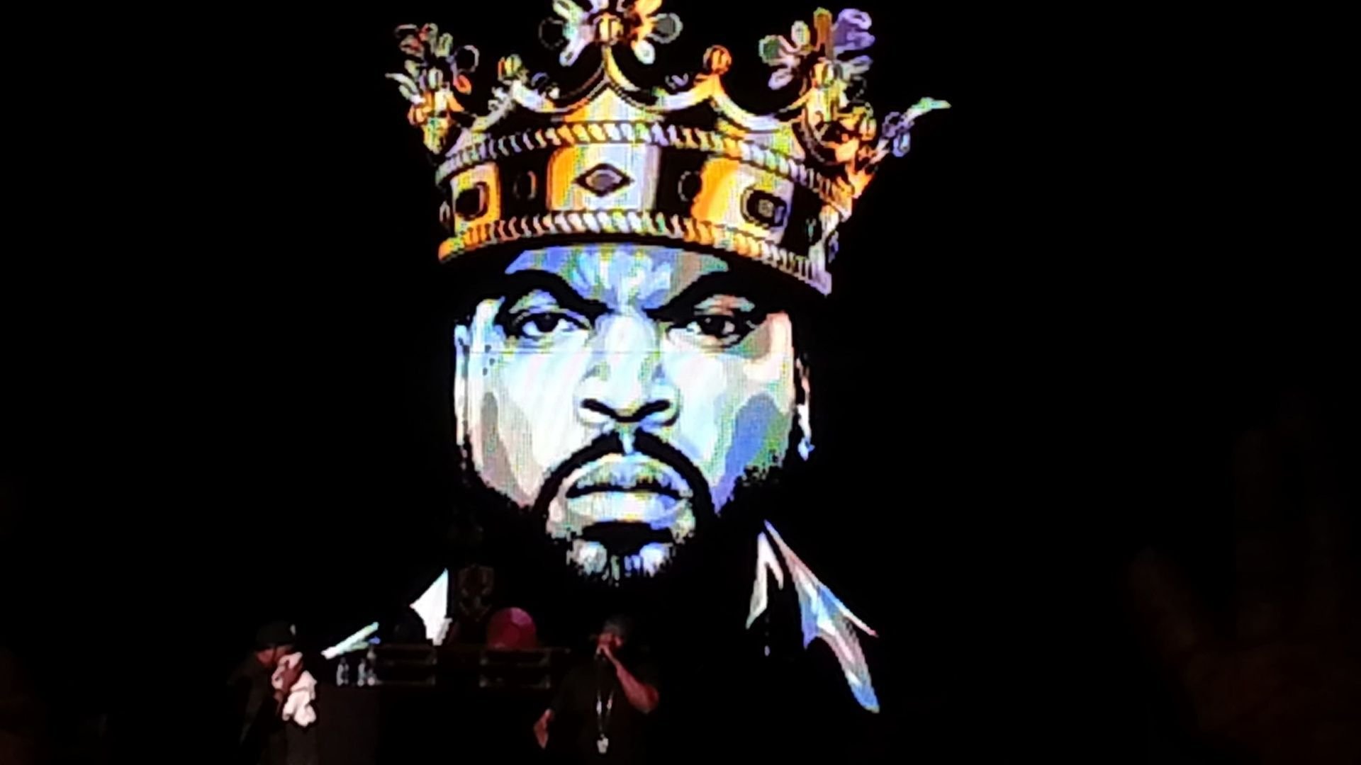 Ice Cube In Black Background Wearing Golden Crown HD Ice Cube Wallpaper