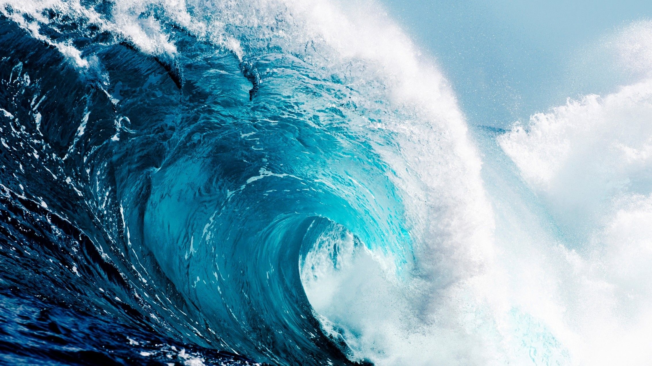 Download 2267x1275 Breaking Wave, Sea, Foam Wallpaper
