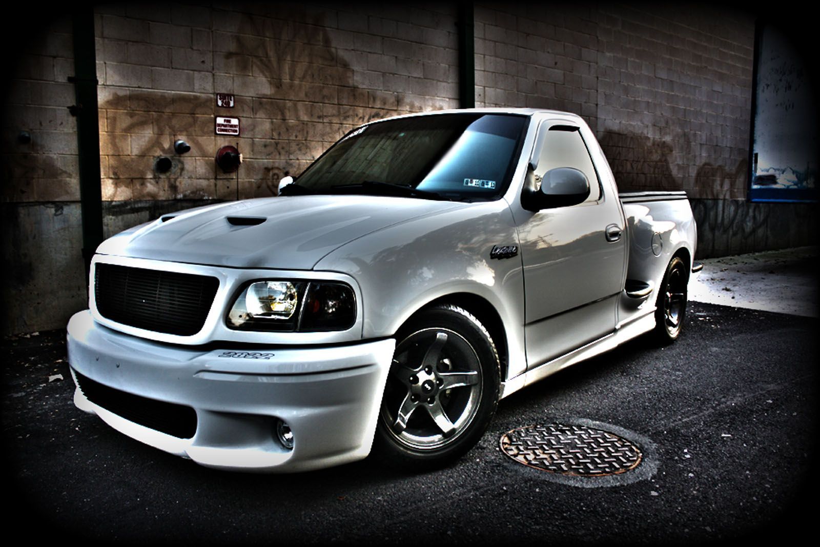 Ford Lightning Wallpapers - Wallpaper Cave