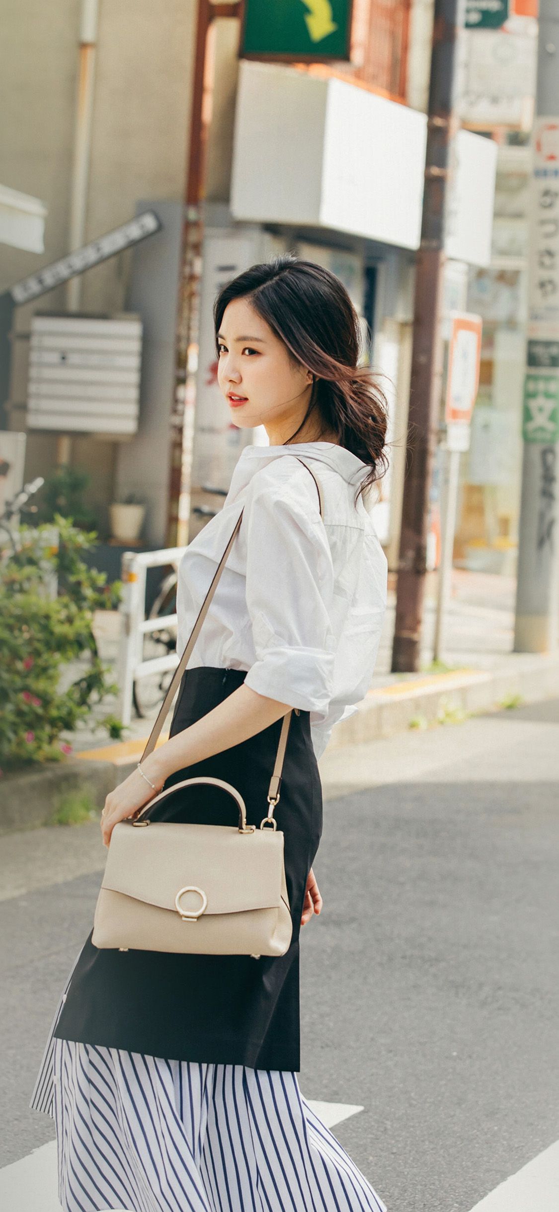 Girl Spring Cute Asian Kpop Wallpaper