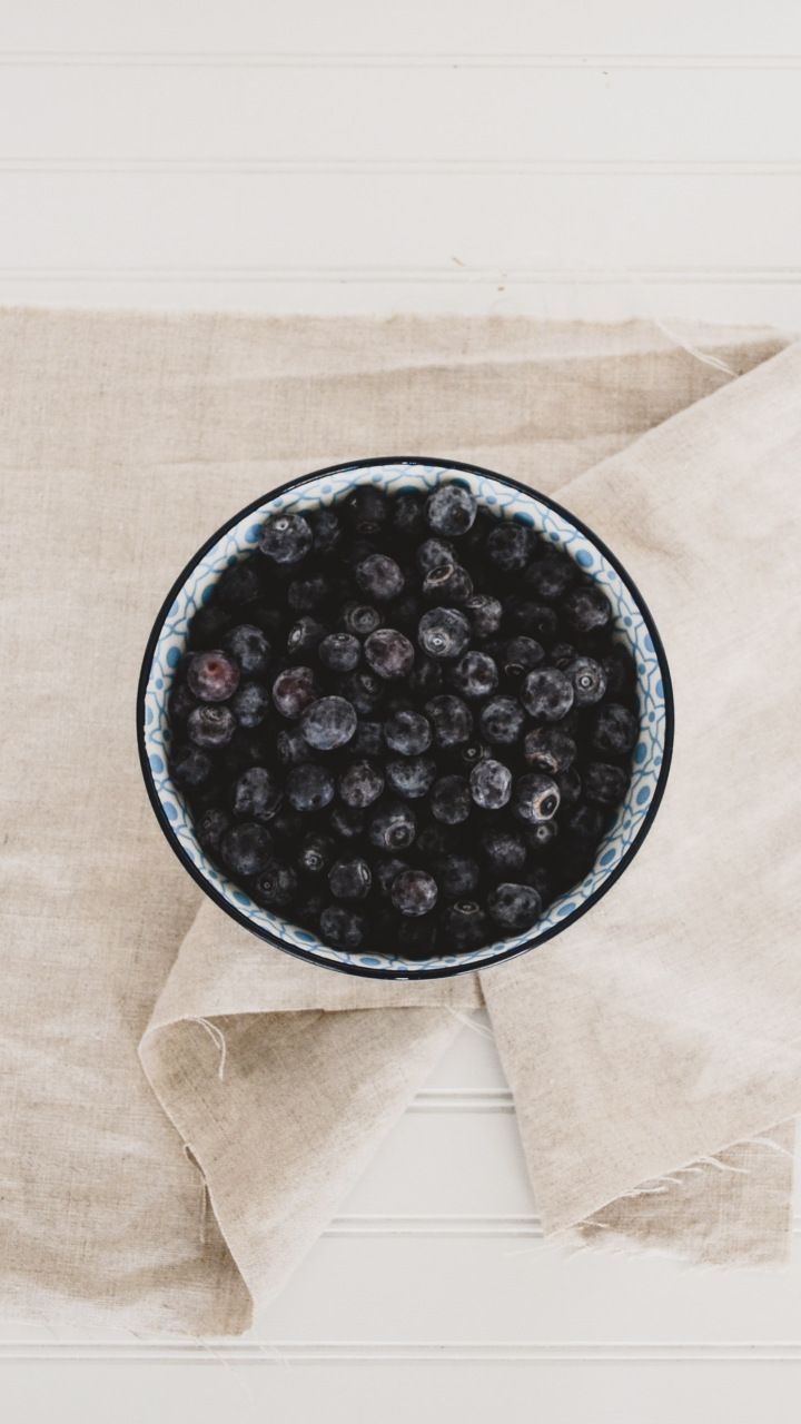 Blueberry, bowl, fruits, minimal, 720x1280 wallpaper. Fruit wallpaper, Blueberry bowl, Fruit photography