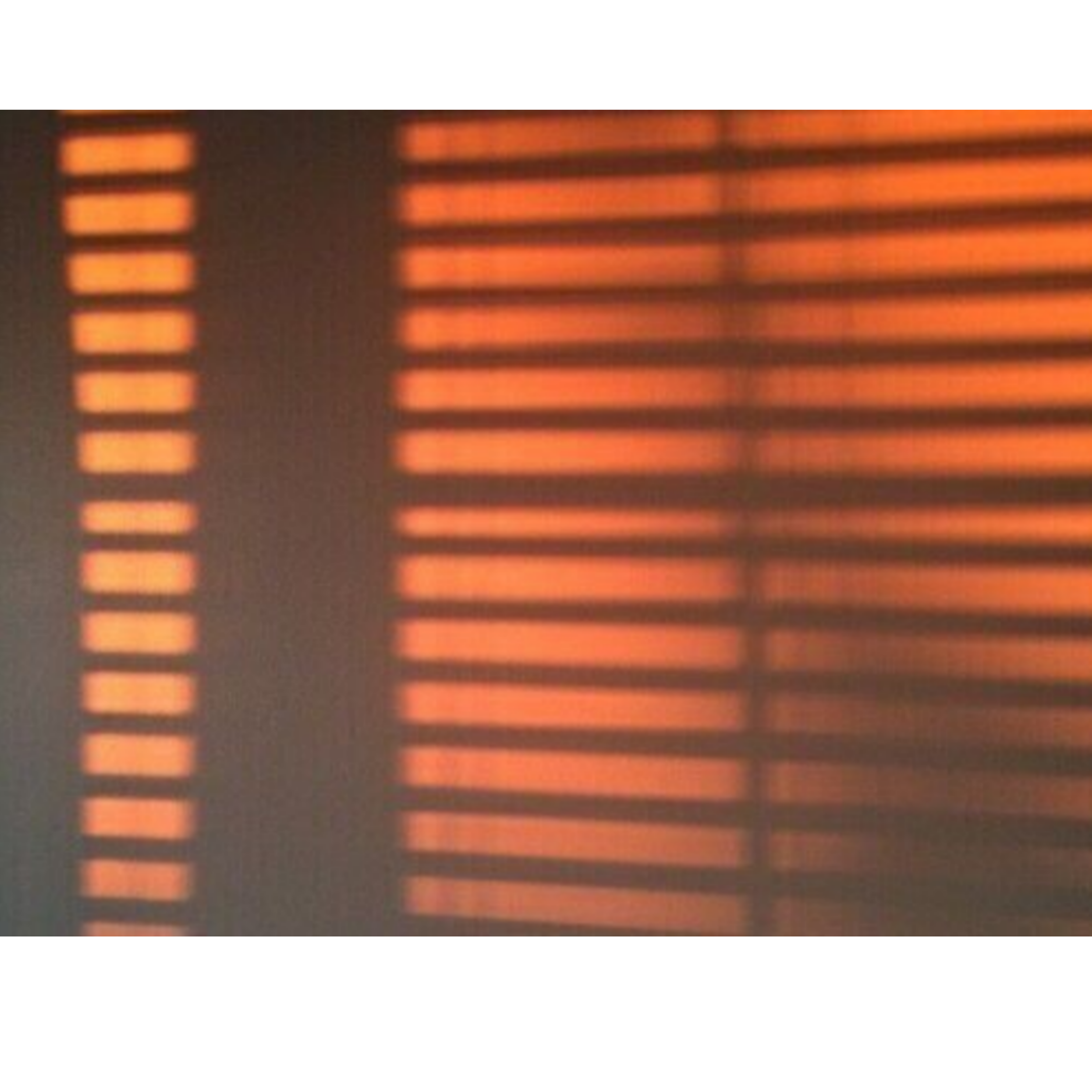 freetoedit #windows #window #goldenhour #arardecer #aesthetic #aesthetics #tumblr #shadow #sombra #selfie #blinds. Fotografi abstrak, Fotografi, Gambar dinding