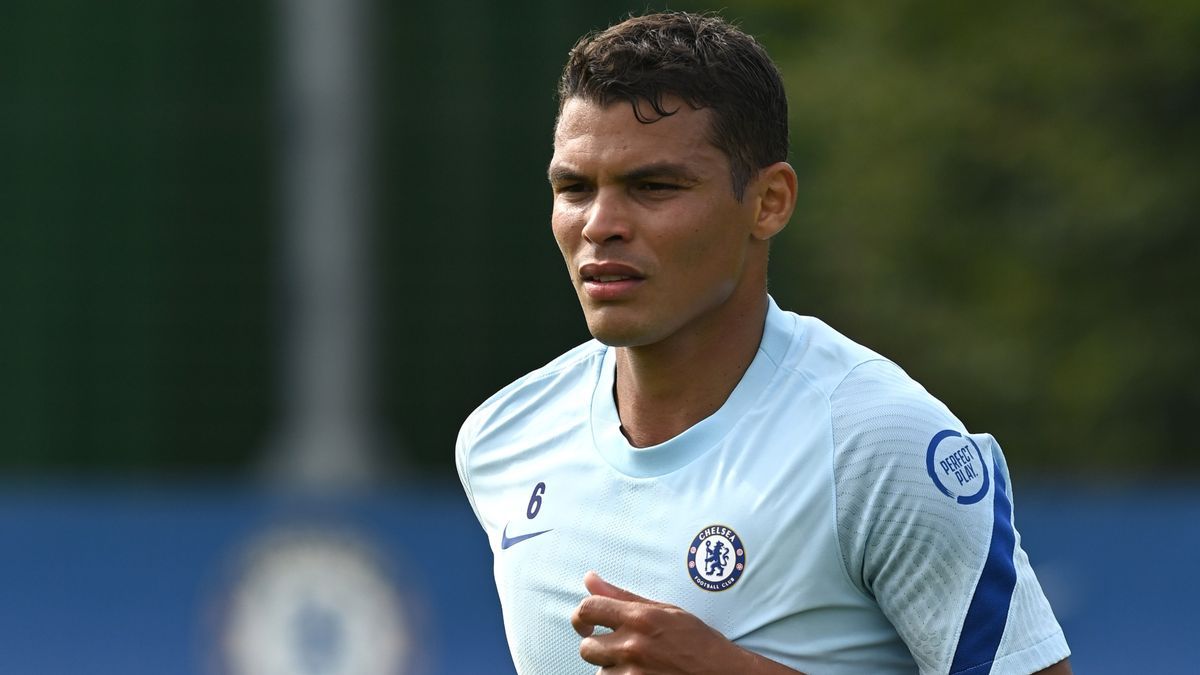 What Thiago Silva has done on Instagram after Chelsea training session ahead of Liverpool clash
