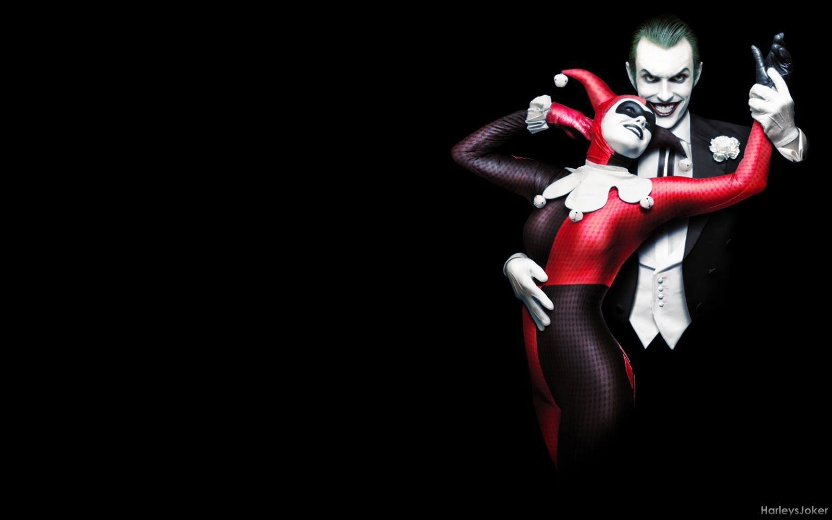 Joker And Harley Cosplay Of Alex Ross's Game With The Devil HD Desktop Background Free Download, Wallpaper13.com