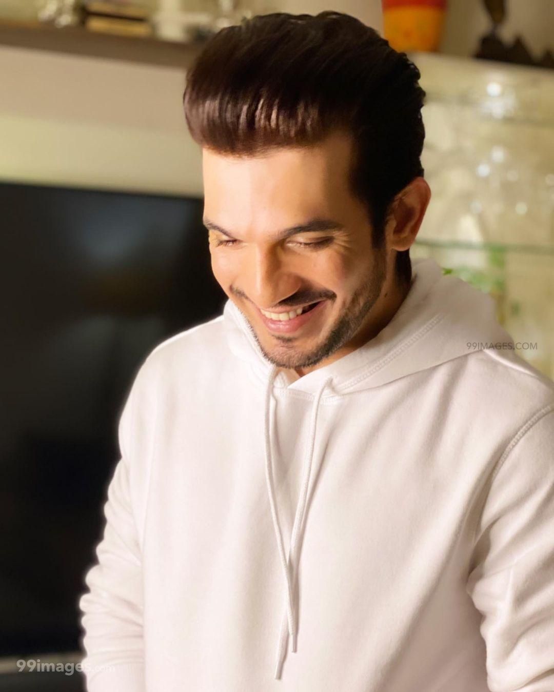 Arjun Bijlani HD Wallpaper (Desktop Background / Android / iPhone) (1080p, 4k) (1080x1349)