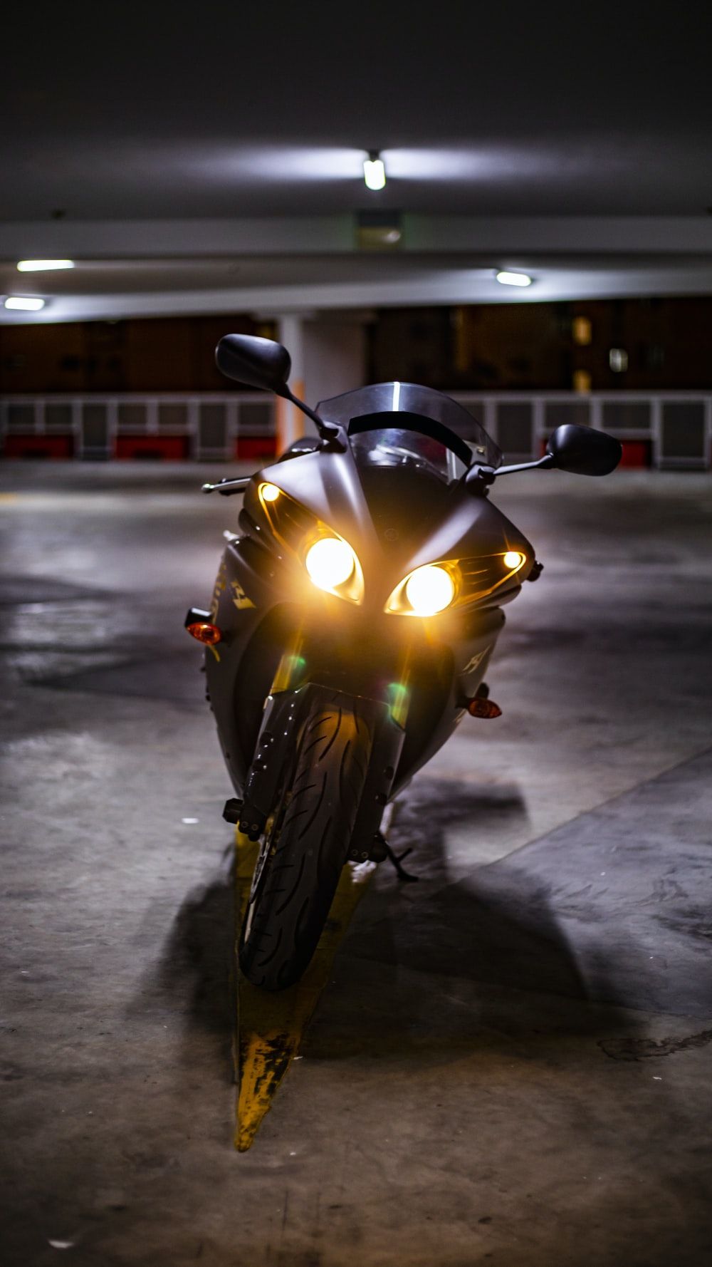 Yamaha R1 Picture. Download Free Image