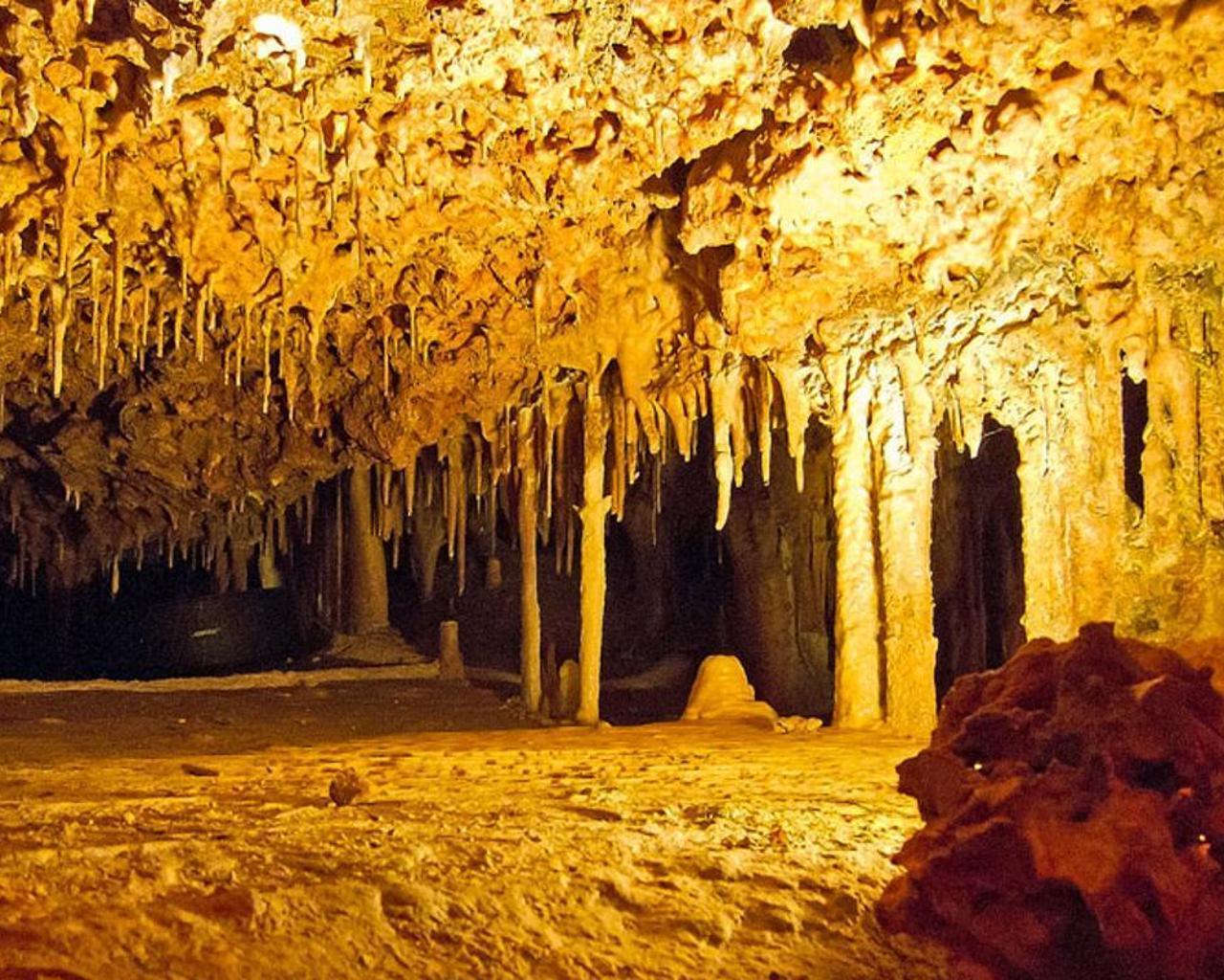 Wallpaper Drakensberg Cave Wallpaper for Android