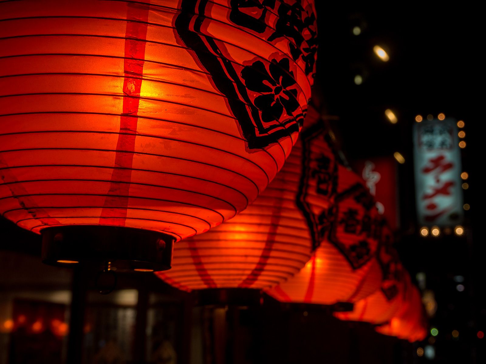Wallpaper, Japan, night, red, reflection, evening, Tokyo, light, color, lowlight, lighting, shape, darkness 1600x1200