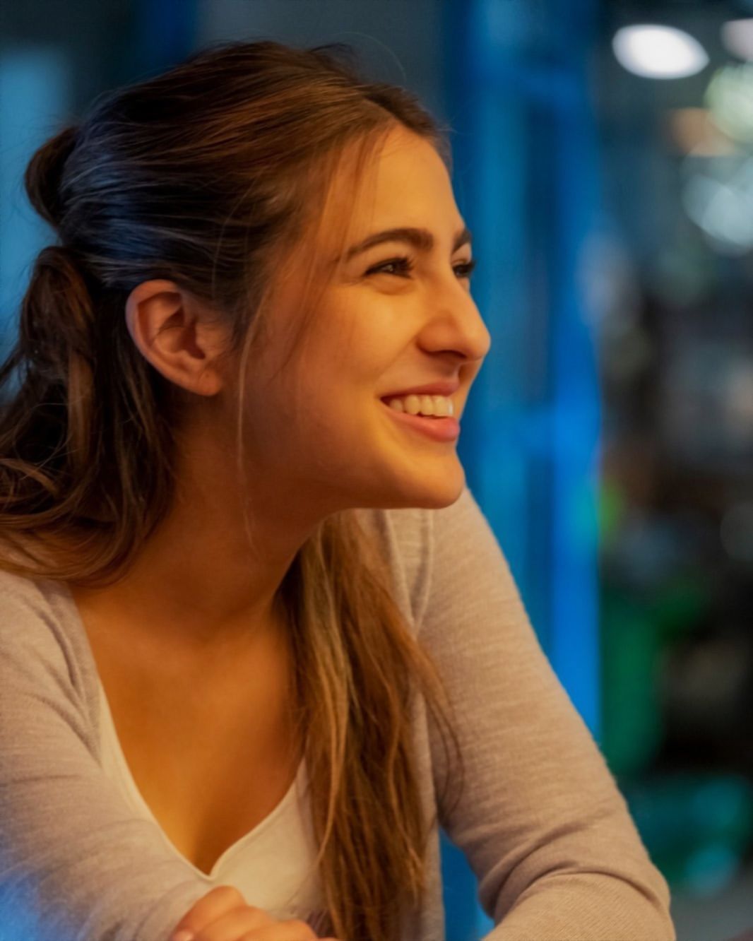 Sara Ali Khan HD Wallpaper's (latest pics)