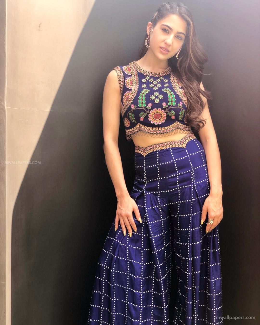 Sara Ali Khan HD Wallpaper (Desktop Background / Android / iPhone) (1080p, 4k) (1080x1350)