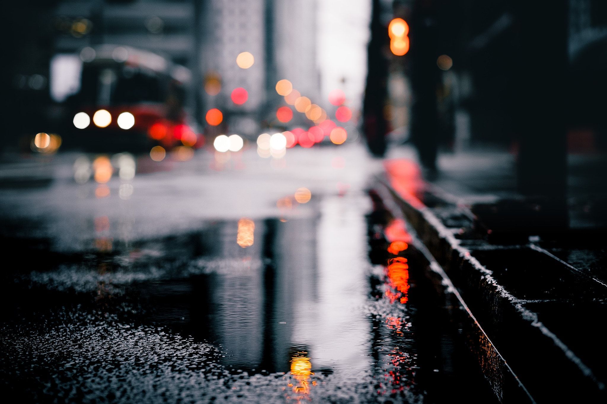 Soulseek rainy streets can be soothing. Water photography, Rainy street, Rain wallpaper