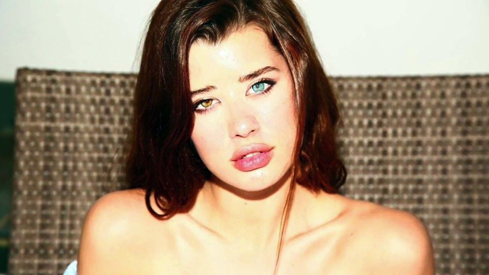 Sarah McDanieléo Dailymotion