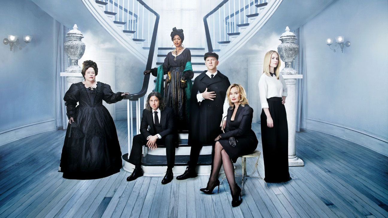 Most viewed American Horror Story: Coven wallpaperK Wallpaper