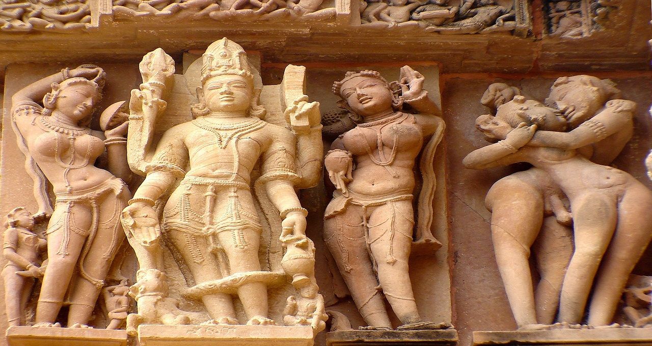 khajuraho mandir/khajuraho temple in india - Tourword - Travel Website 