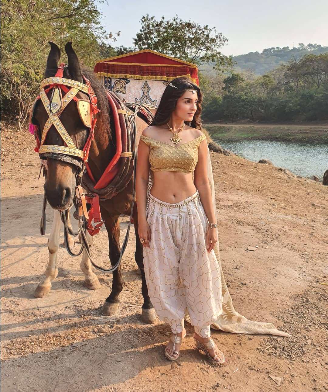 Shiney Doshi's Feet << wikiFeet