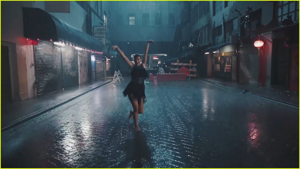 Taylor Swift Drops 'Delicate' Video, Dances Like No Ones Watching!: Photo 4049334. Music, Music Video, Taylor Swift, Video Picture