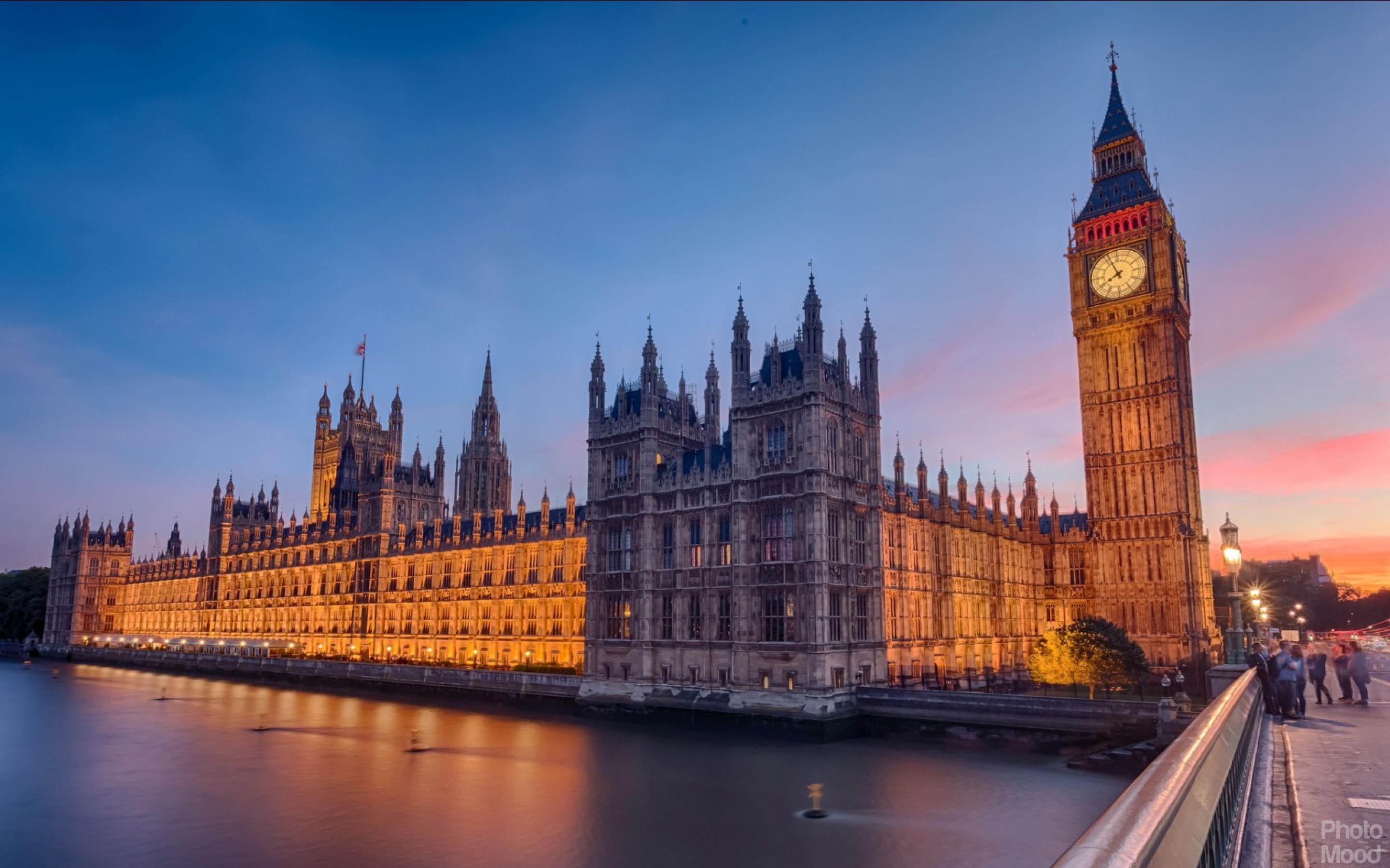 Free download thames palace of westminster london united kingdom wallpaper 2jpg [2880x1800] for your Desktop, Mobile & Tablet. Explore United Kingdom Wallpaper. British Wallpaper Manufacturers, UK Wallpaper Suppliers