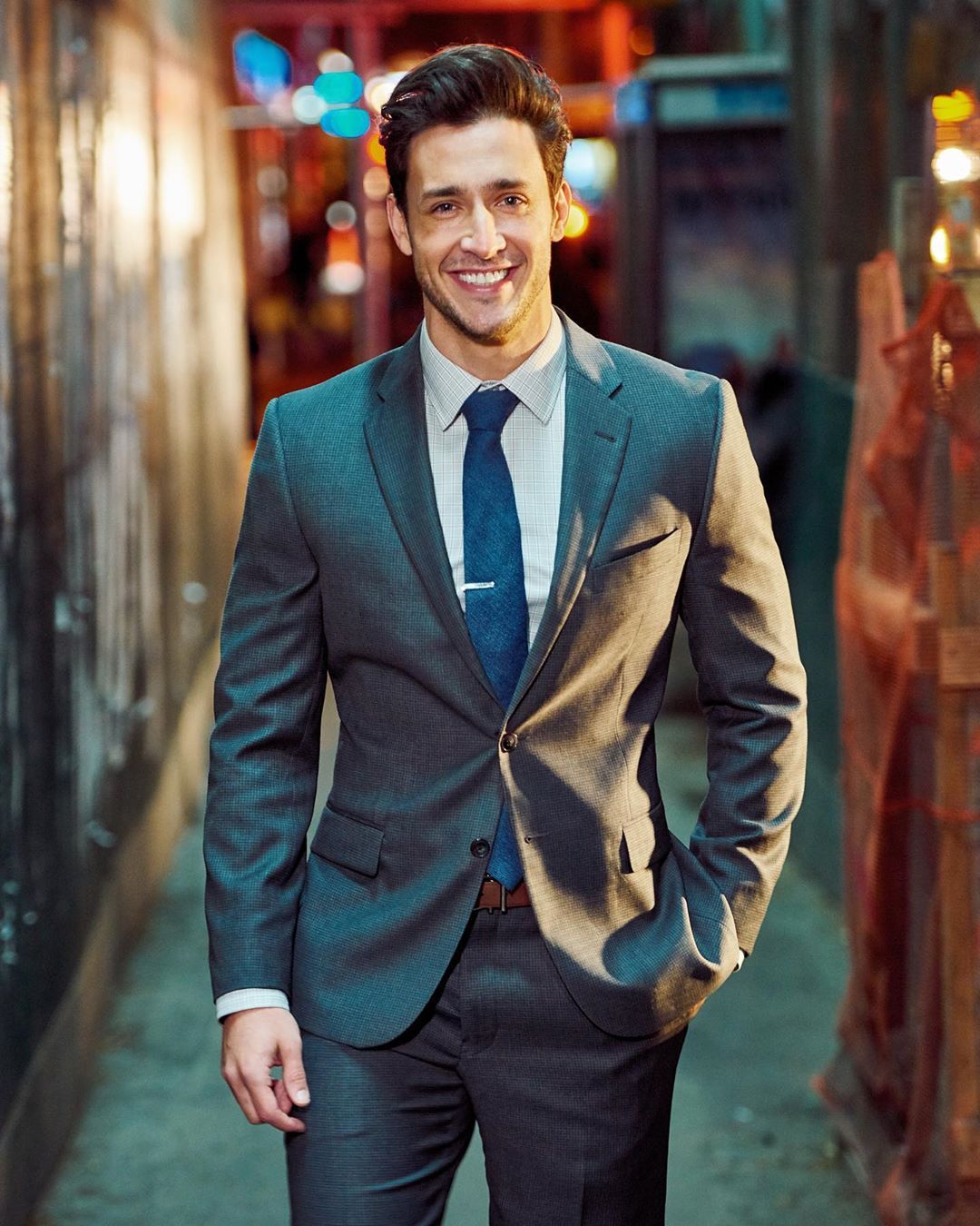 Doctor Mike Varshavski Wallpapers - Wallpaper Cave