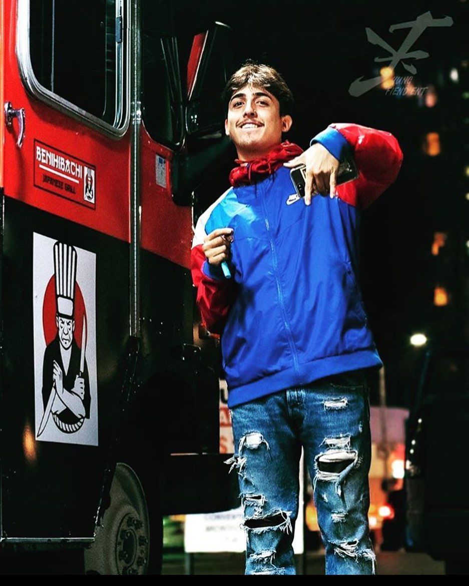 t3relementoofficial #krisnava #ggf #delrecords #t3relemento #food #explorepa. Turkish fashion, Vietnamese puff pastry, Marvin bagley iii